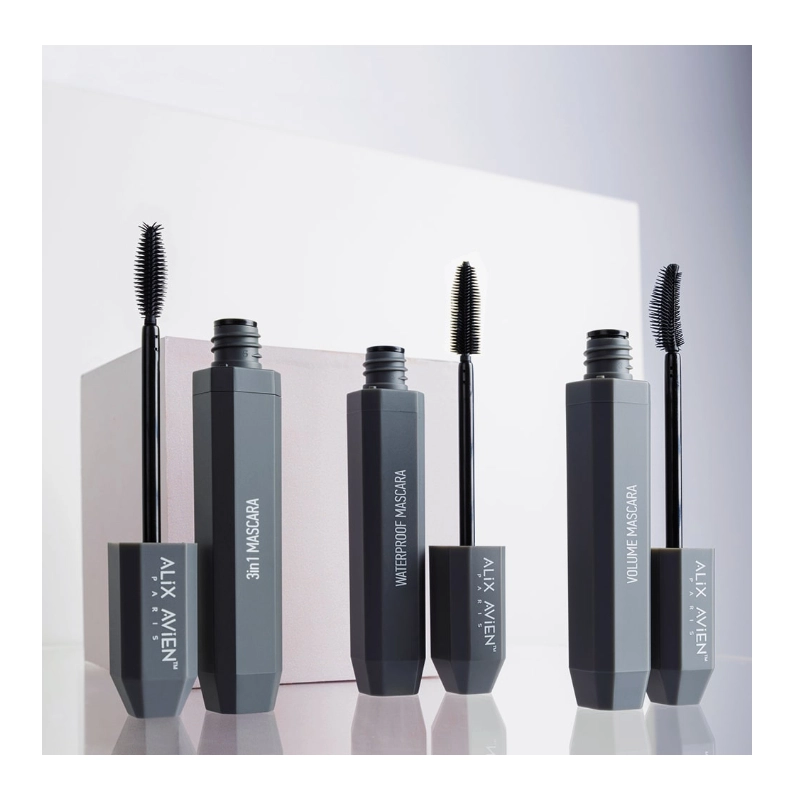 Mascara waterproof cu efect de volum